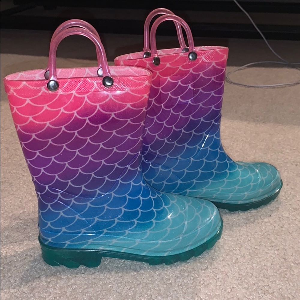 kids rain boots